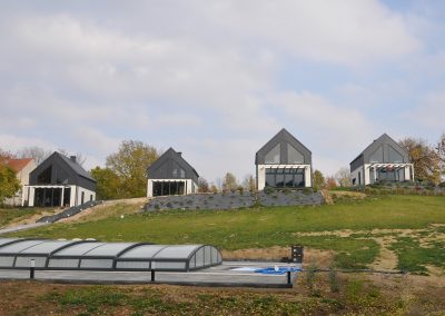 Luksusowe domki na Mazurach nad jeziorem Janowskim